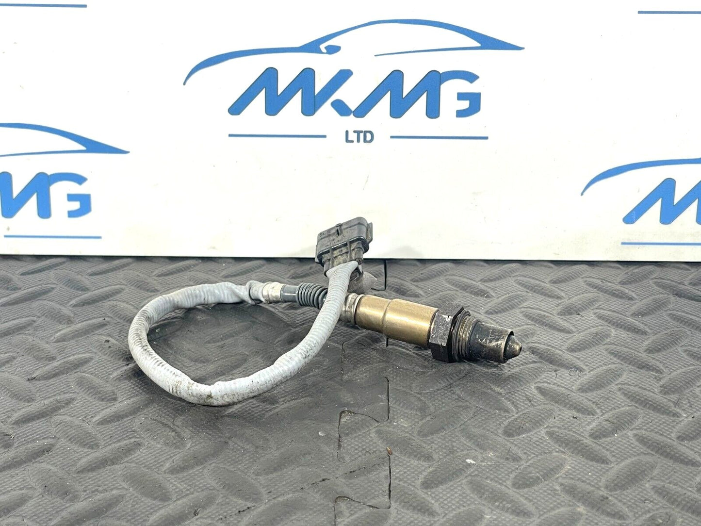 14-21 MERCEDES BENZ C300 W205 GENUINE LAMBDA OXYGEN SENSOR OEM H8201395330