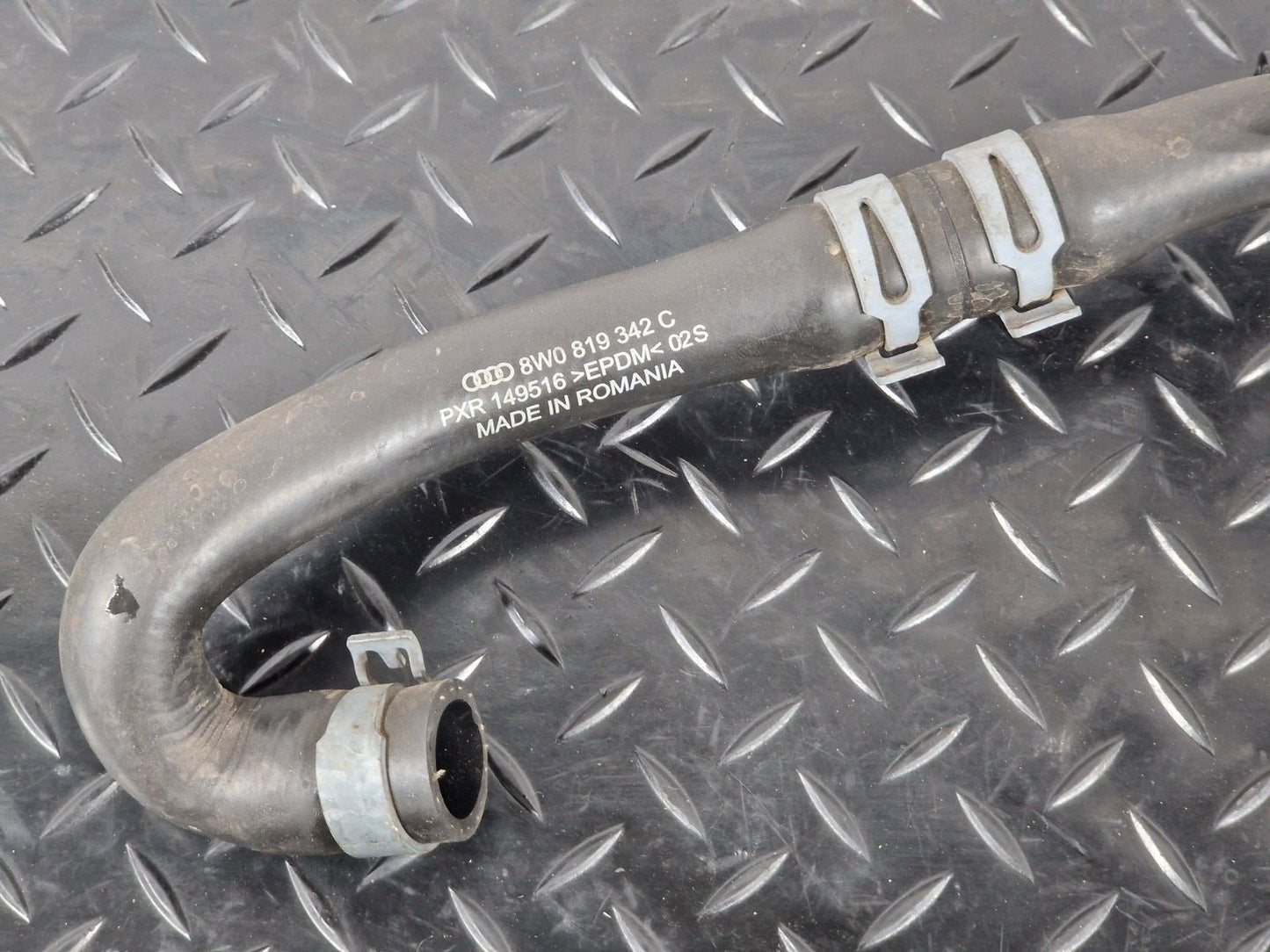 16-19 AUDI A4 B9 AVANT GENUINE 1.4 TFSI WATER COOLANT PIPE HOSE 8W0819342C