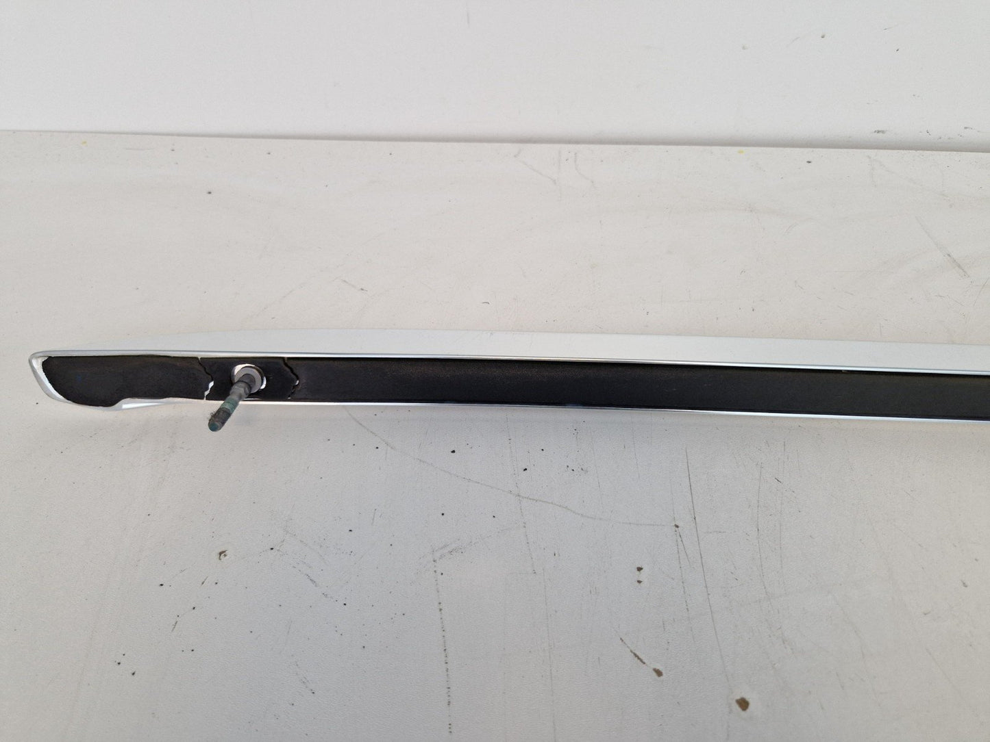 Audi Unknown Part Type 8W8860021