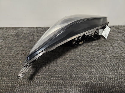 Vauxhall Corsa MK4 (E) (4500) Hatchback Front Left Headlight 13381345 *Damaged*