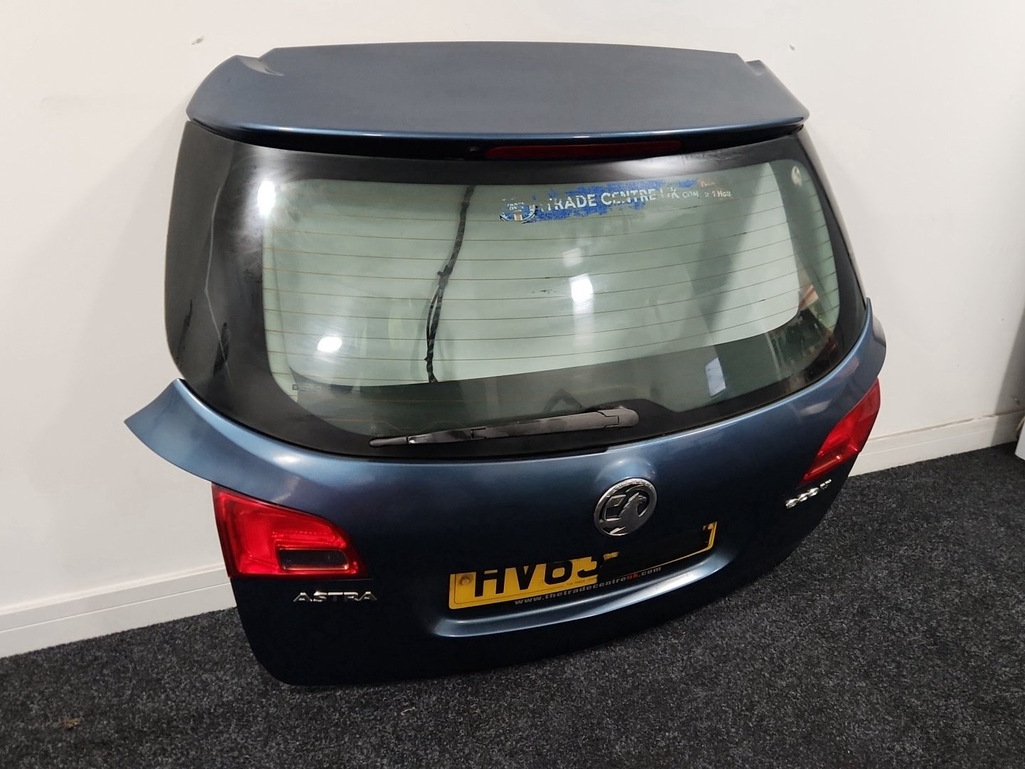 Vauxhall Astra MK6 (J) (A3400) Estate Genuine Bootlid Trunk Tailgate in Blue GWJ