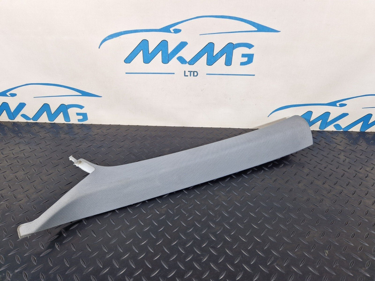 16-19 AUDI A4 B9 OEM A POST PILLAR INNER TRIM LH PASSENGER SIDE 8W0867233D
