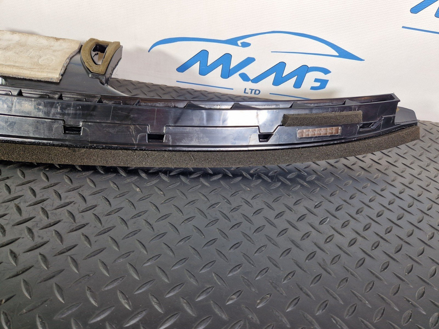 BMW X5 E70 Genuine Windscreen Air Duct Channel 6958404