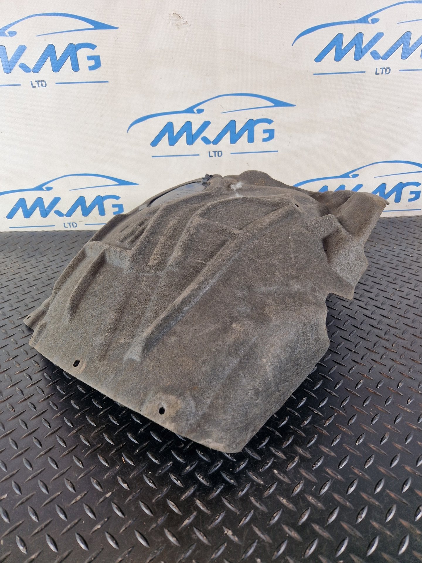 Audi A6 Front Left Wheel Arch Liner 4G0809967