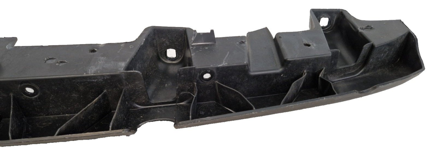 Audi Q7 4M Rear Centre Bumper Bracket 4M0807458