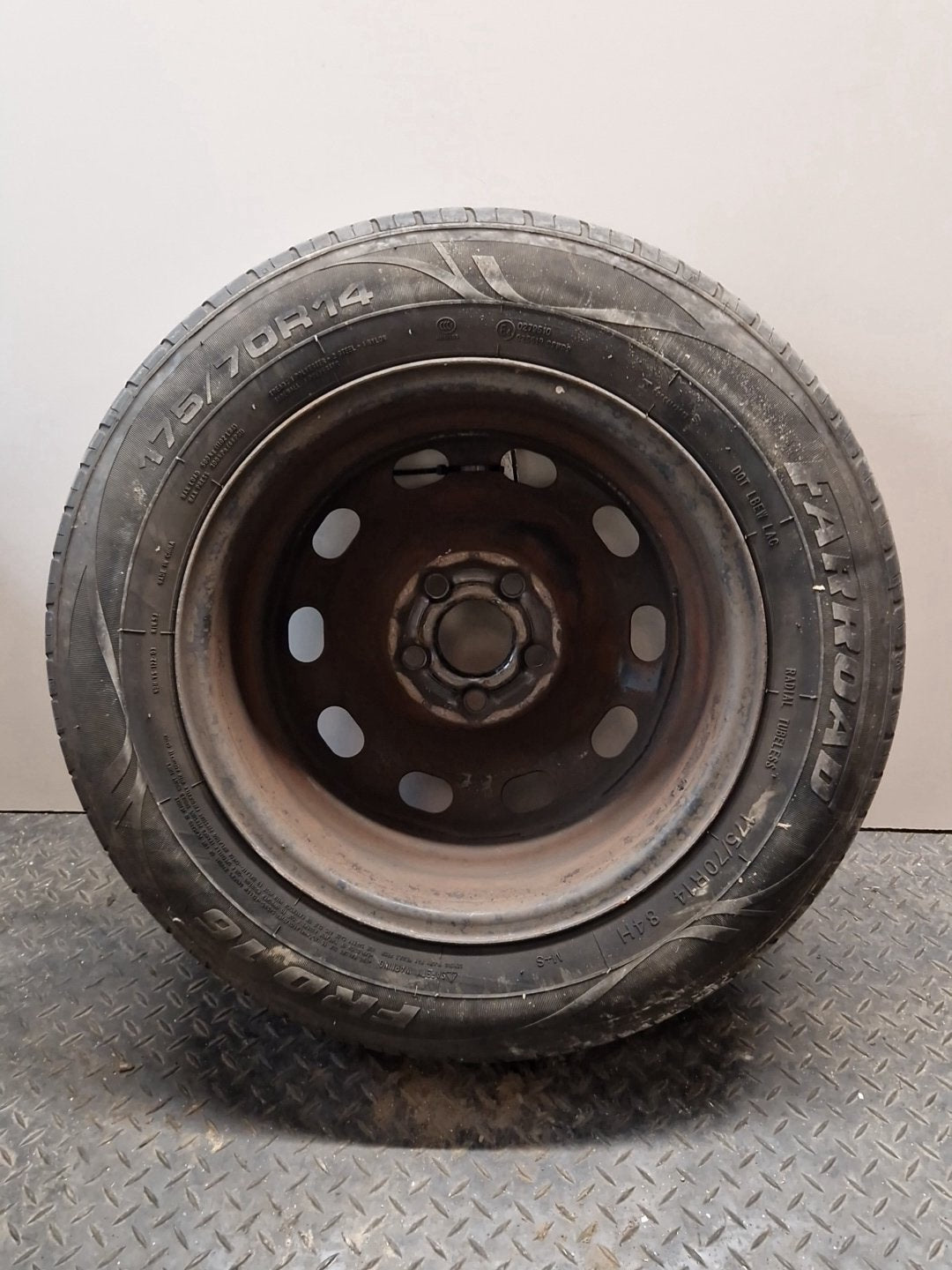 2013 Volkswagen Polo 6R MK5 14" Steel Wheel with Tyre 175/70/14 ~5mm 1J0601027P