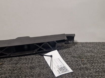 Audi A6 C7 Genuine Rear Centre Middle Bumper Holder Bracket 4G9807458