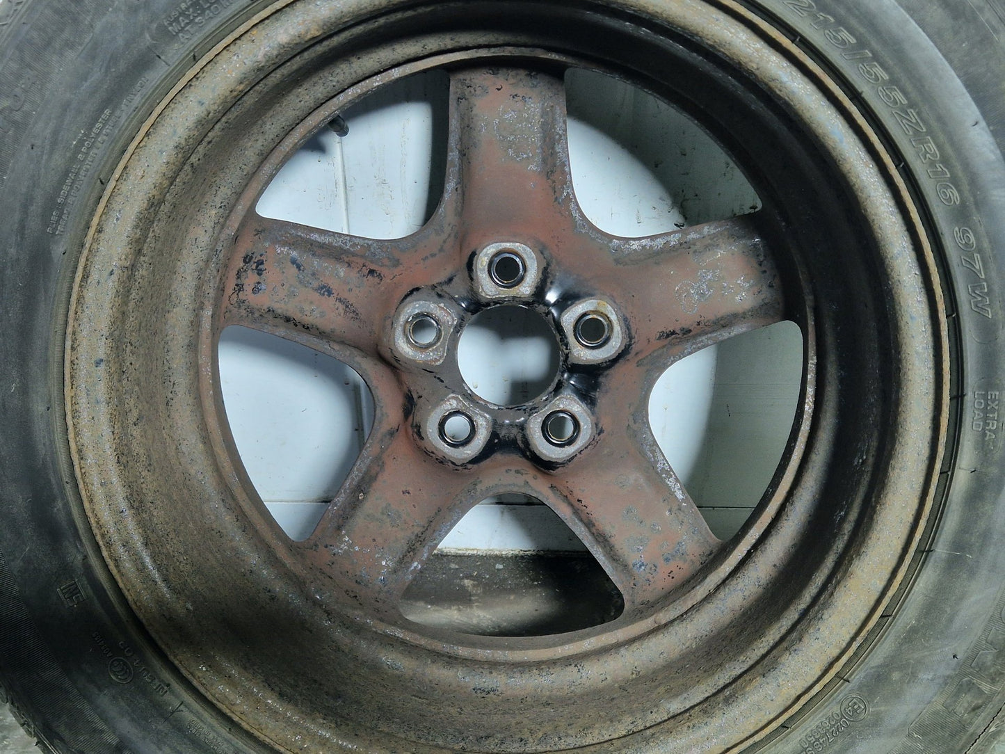 Vauxhall Astra H Genuine 16" Alloy Wheel with Tyre 215/55/16 ~6mm