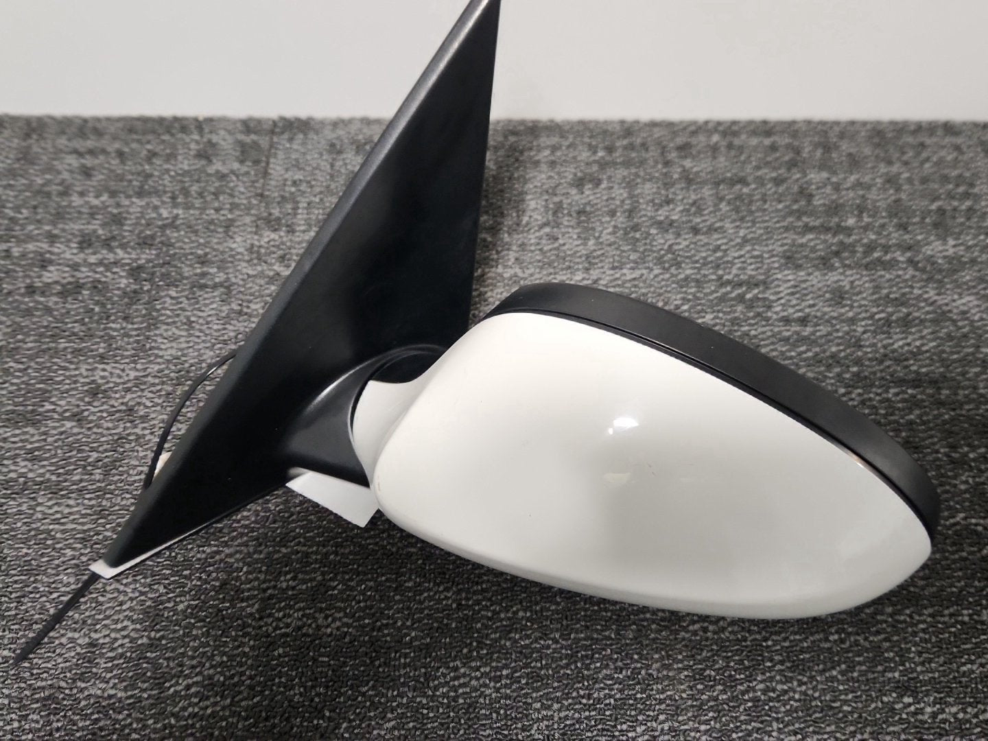 BMW 116d E87 Hatchback Genuine Front Left N/S Passenger Door Wing Mirror