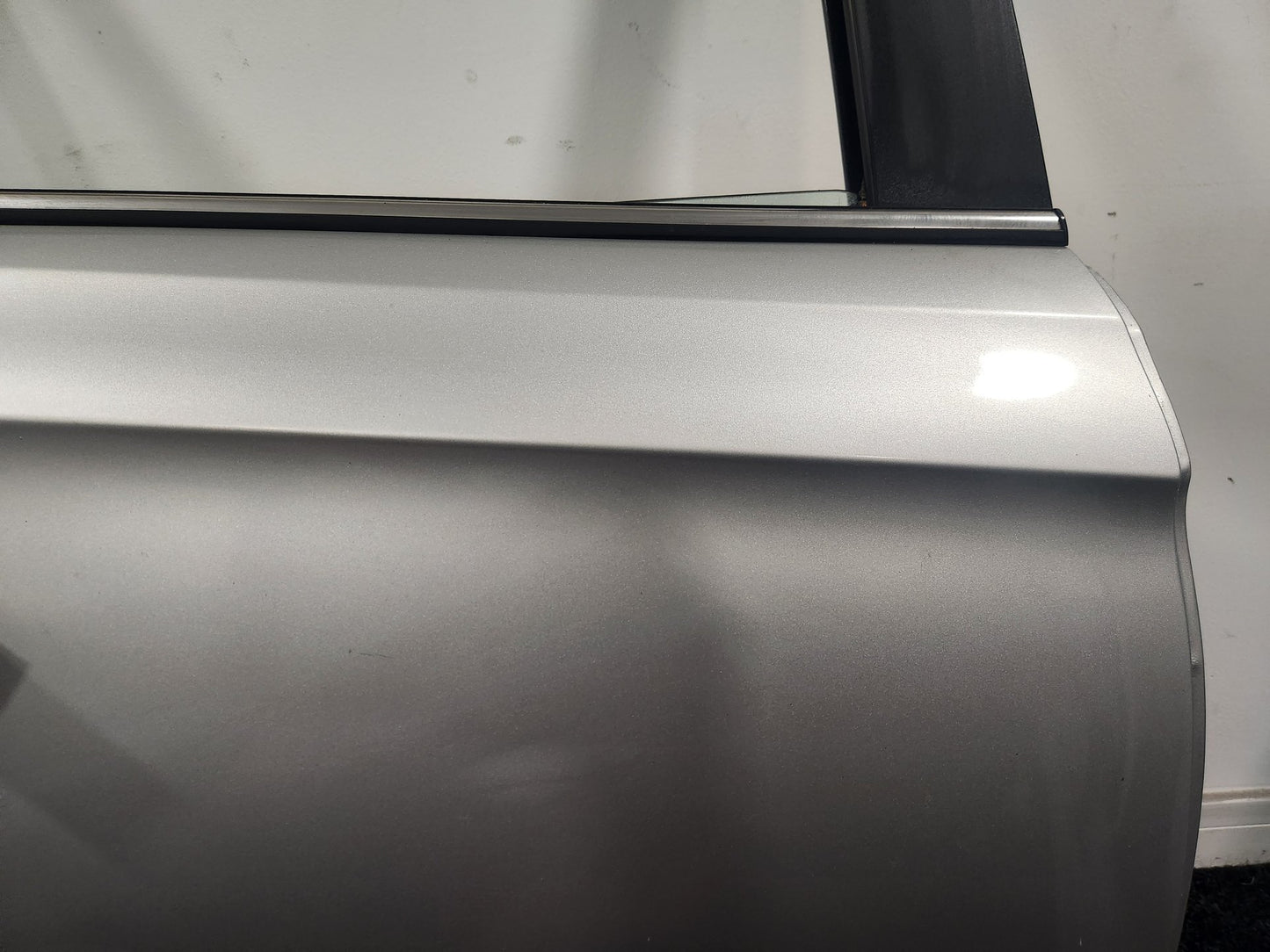 Vauxhall Corsa MK4 Hatchback 5dr Rear Right Complete Door in Switchblade Silver