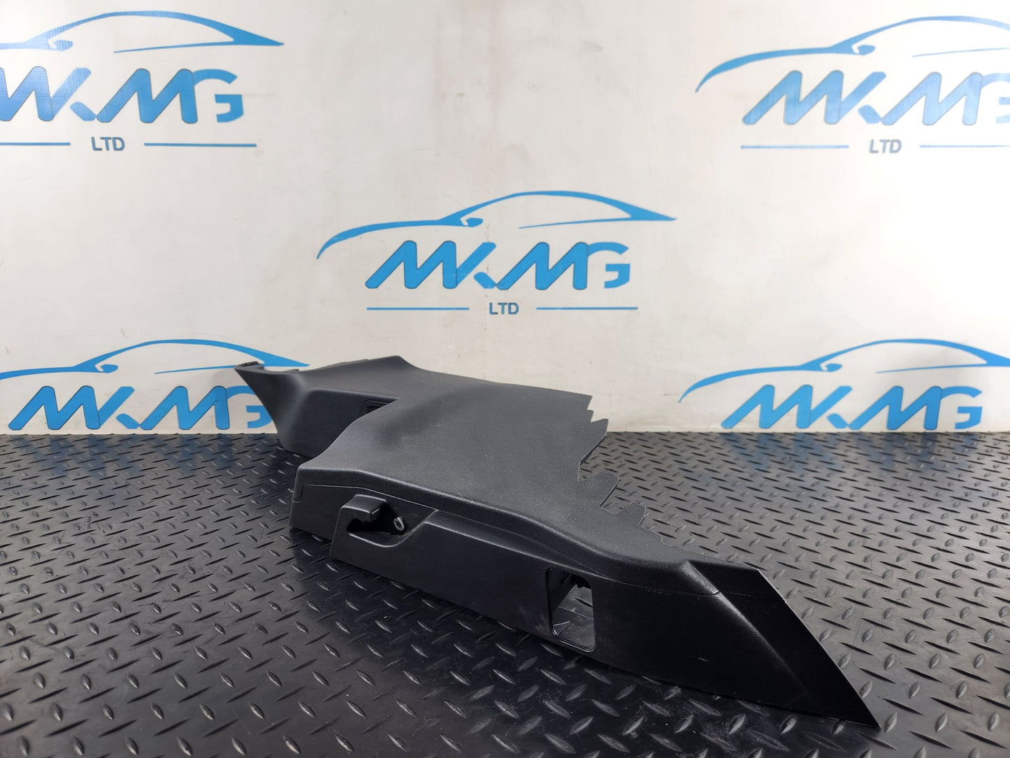 Land Rover Range Rover Evoque L551 SUV Right Side Rear Body Panel Inner Trim