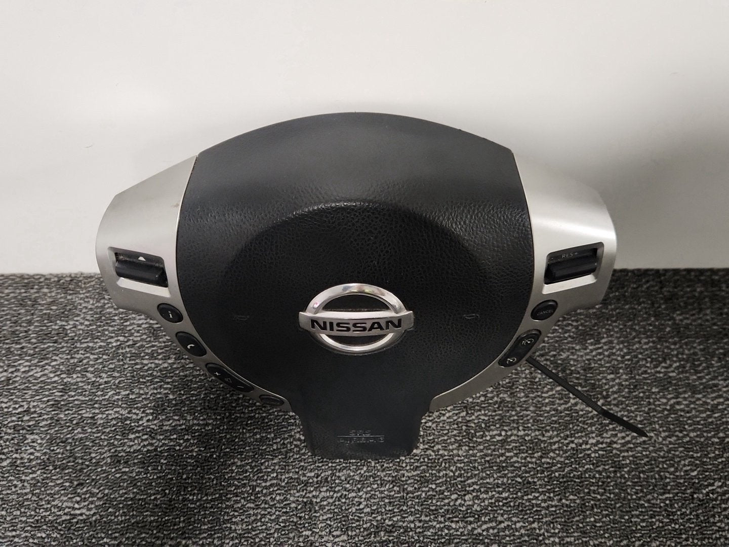Nissan Qashqai MK1 FL (J10) SUV Genuine Steering Wheel Safetybag 98510BR26D