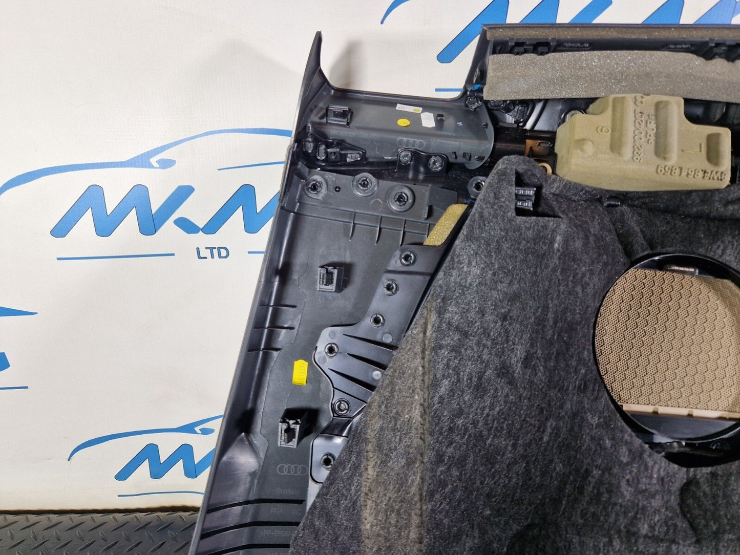 16-24 AUDI A5 F5 COUPE REAR LEFT N/S/R COMPLETE DOOR PANEL CARD 8W6867377