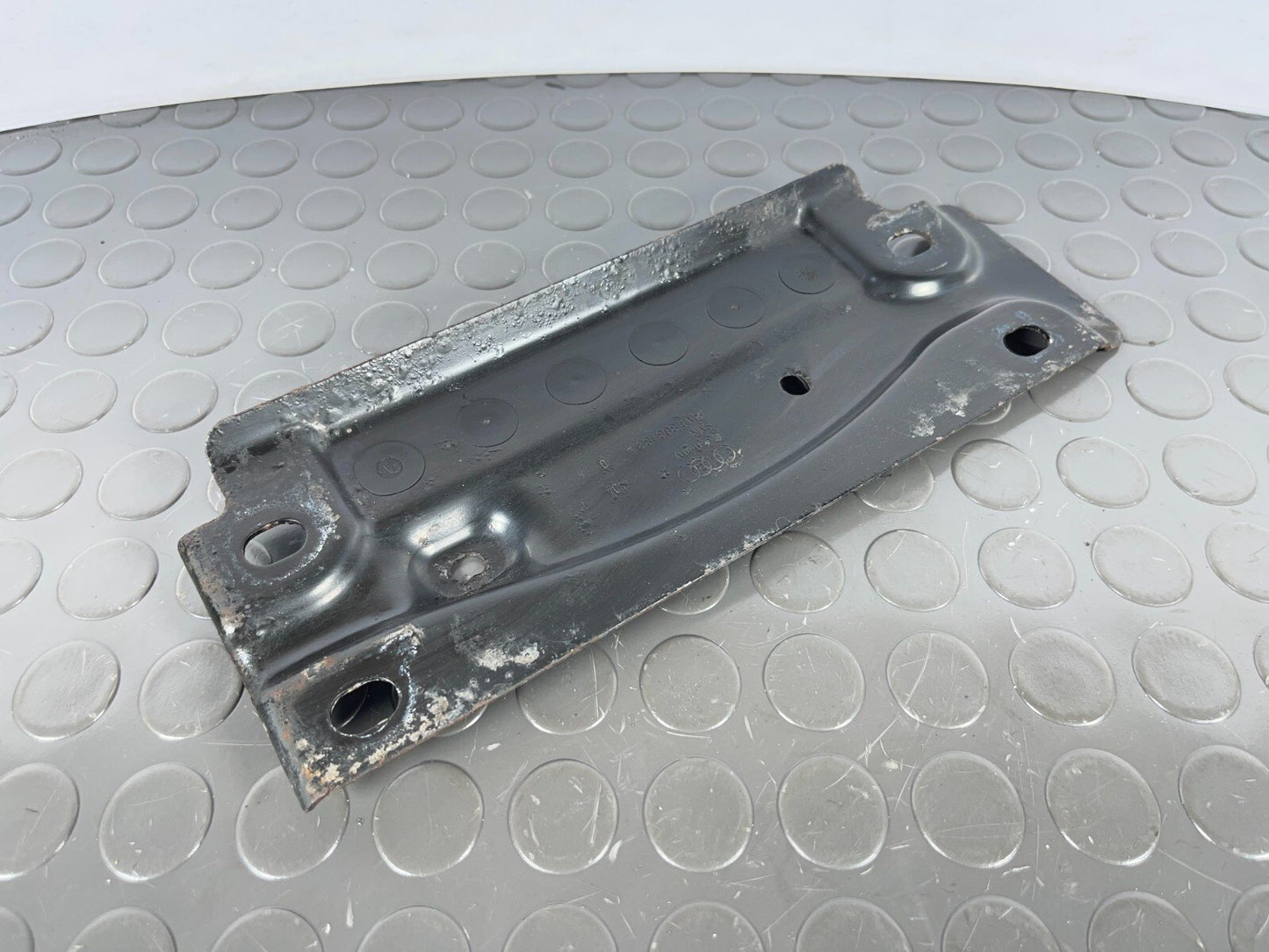 16-19 AUDI A4 B9 GENUINE MUFFLER MOUNT BRACKET PLATE 8W0803183A