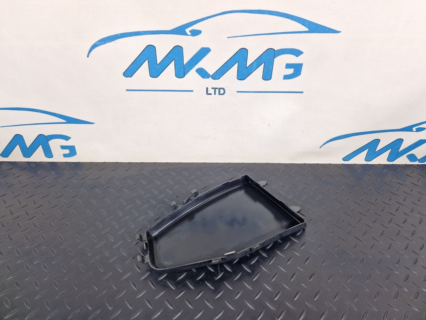 10-18 AUDI A7 4G S-LINE GENUINE FRONT LEFT BUMPER COVER 4G8807245