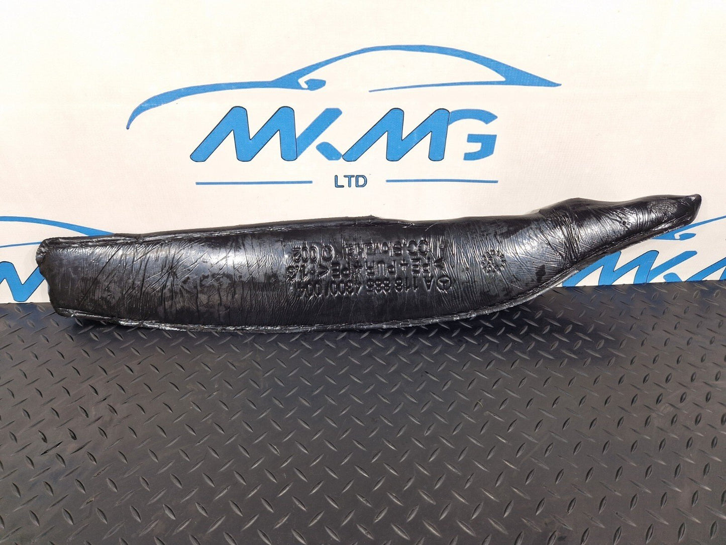 19-ON MERCEDES BENZ CLA C118 FRONT FENDER ABSORBER LEFT SIDE A1188854300