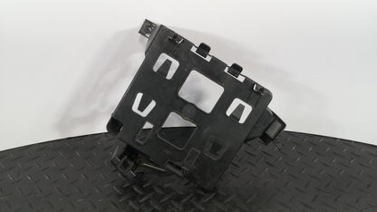 16-19 AUDI A4 B9 S-LINE GENUINE COMFORT CONTROL MODULE BRACKET HOLDER 8W0907368