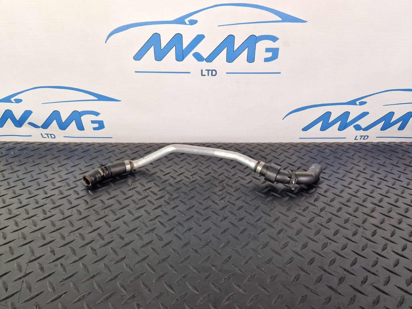 14-21 MERCEDES BENZ W205 GENUINE OEM ENGINE COOLANT HOSE PIPE A2058303202