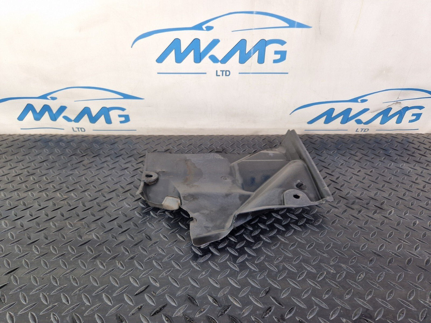Audi Unknown Part Type 8F0825201A