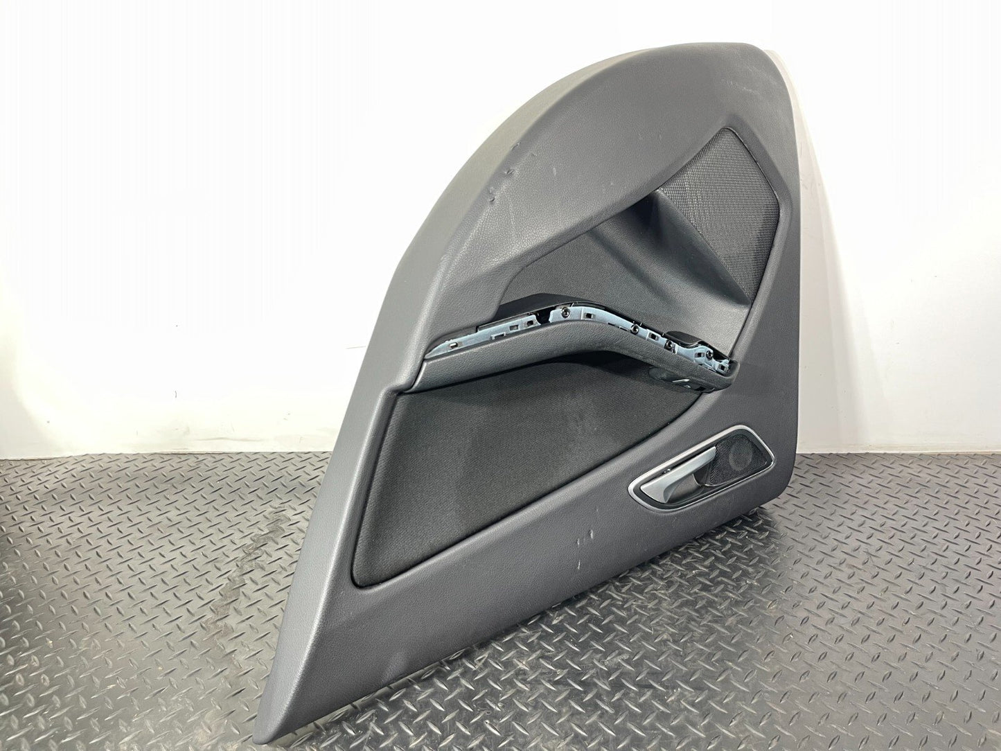 12-18 MERCEDES A-CLASS W176 REAR RIGHT SIDE DOOR PANEL CARD 3003517400
