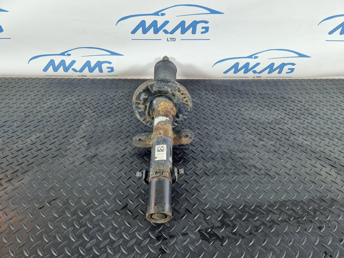 18-ON MERCEDES SPRINTER W910 SHOCK ABSORBER FRONT FITS BOTH SIDES A9103208600