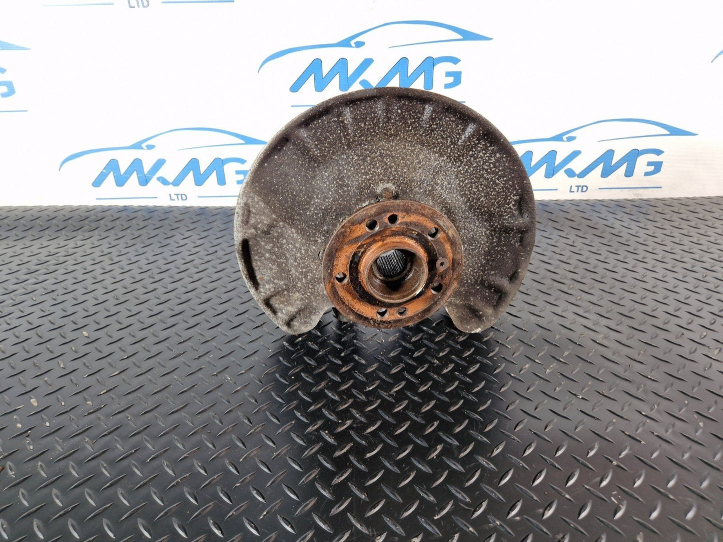 16-19 MERCEDES BENZ GLE W166 GENUINE REAR LEFT N/S SUSPENSION WHEEL HUB CARRIER