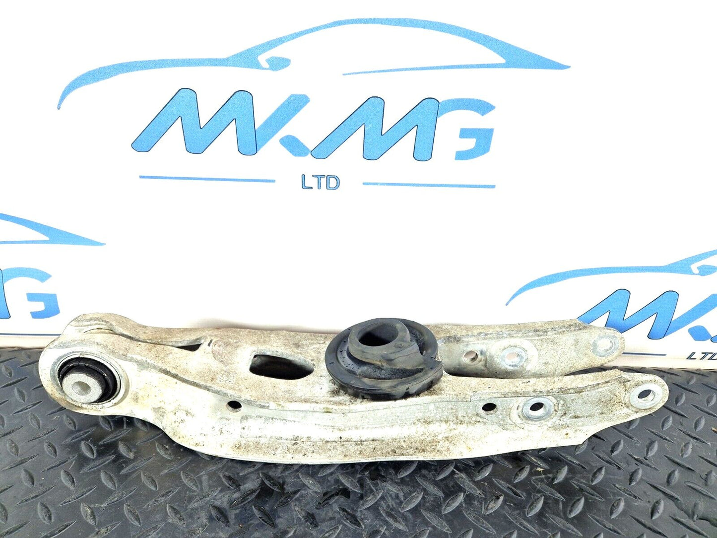 16-24 AUDI A5 F5 COUPE OEM REAR CONTROL ARM FITS BOTH SIDES 8W0505311E