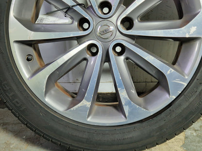Nissan Qashqai+2 MK1 FL (J10) 18" Alloy Wheel with Tyre 215/55/18 ~4mm