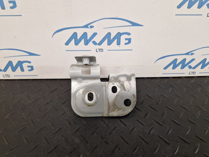 16-20 AUDI Q7 4M GENUINE FRONT RIGHT O/S FENDER HOLDER WING BRACKET 4M0821168