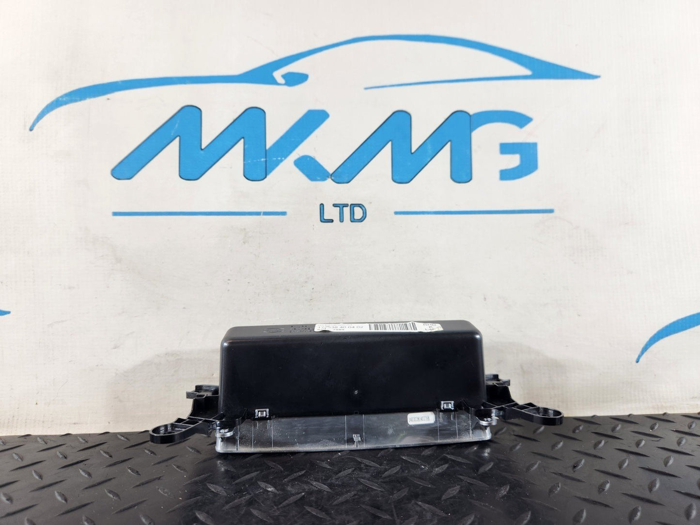 13-23 RANGE ROVER SPORT L494 CENTER CONSOLE TRIM INSERT DK6M045L92AA