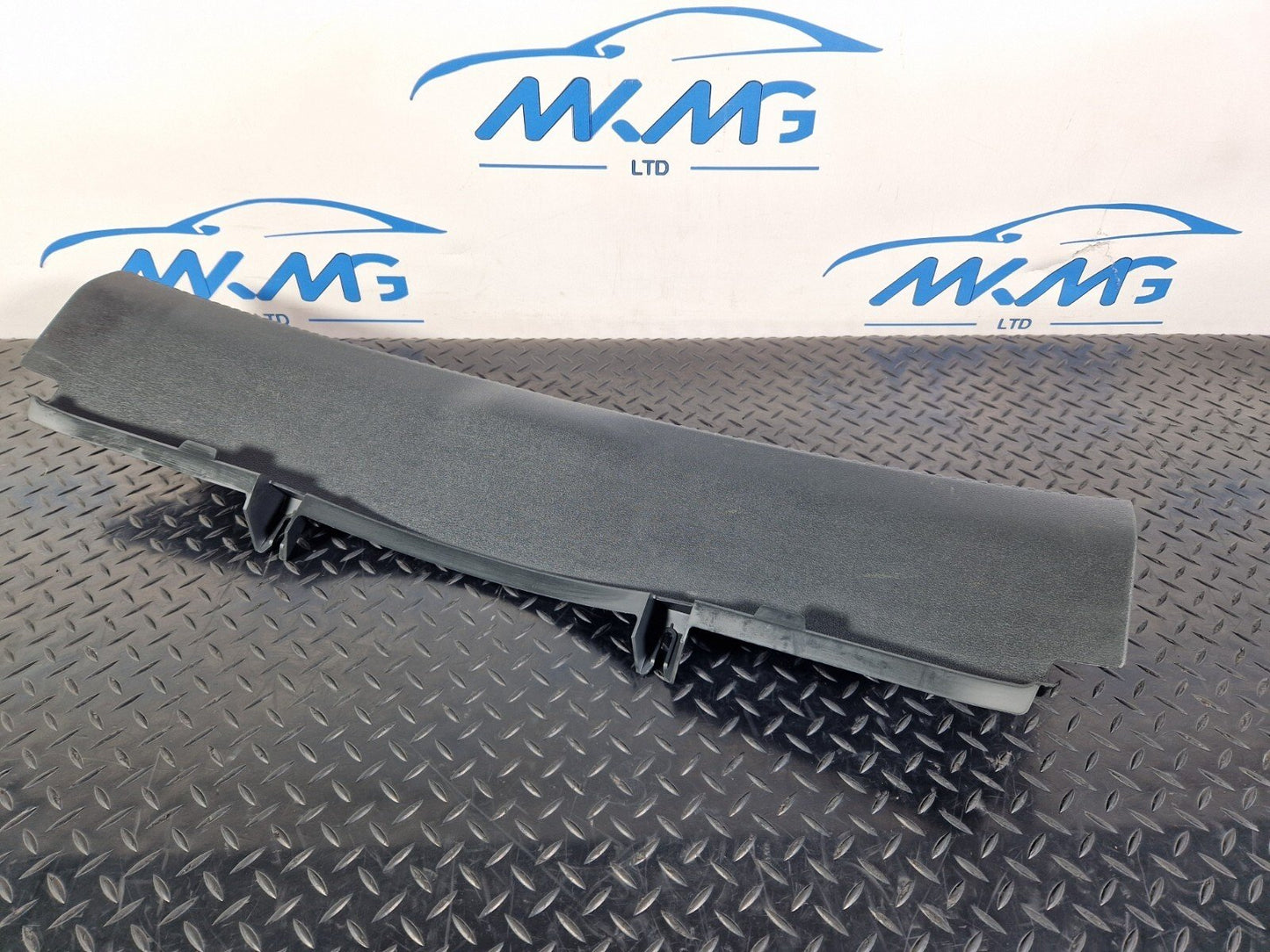 Audi A4 B9 Rear Boot Trim panel 8W5863471