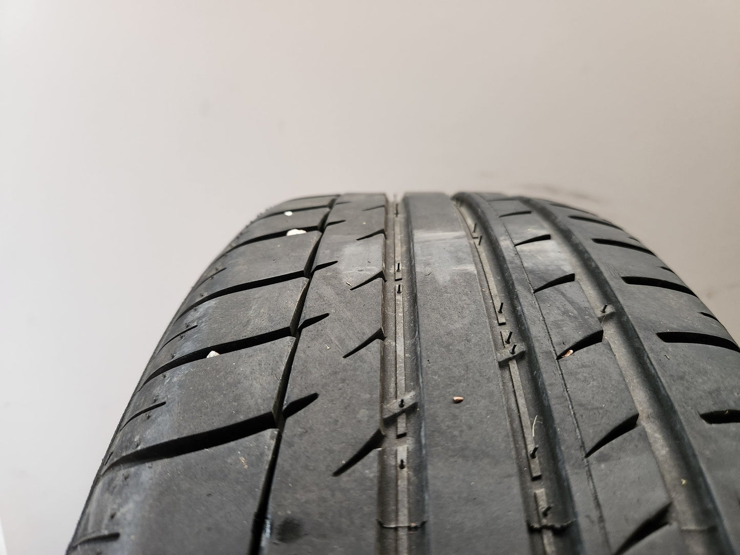 Volvo C30 MK1 (MK) 17" Alloy Wheel with Tyre 205/50/17 ~5mm