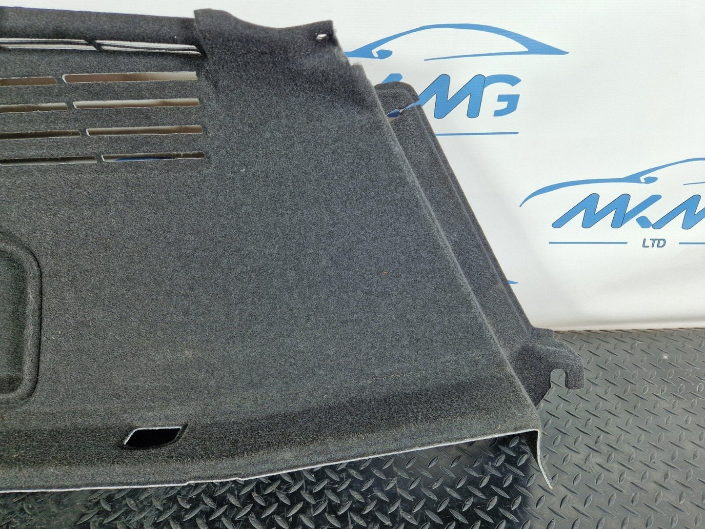 16-19 AUDI A4 B9 GENUINE OEM LEFT N/S REAR INTERIOR BOOT TRIM PANEL 8W5863879AA