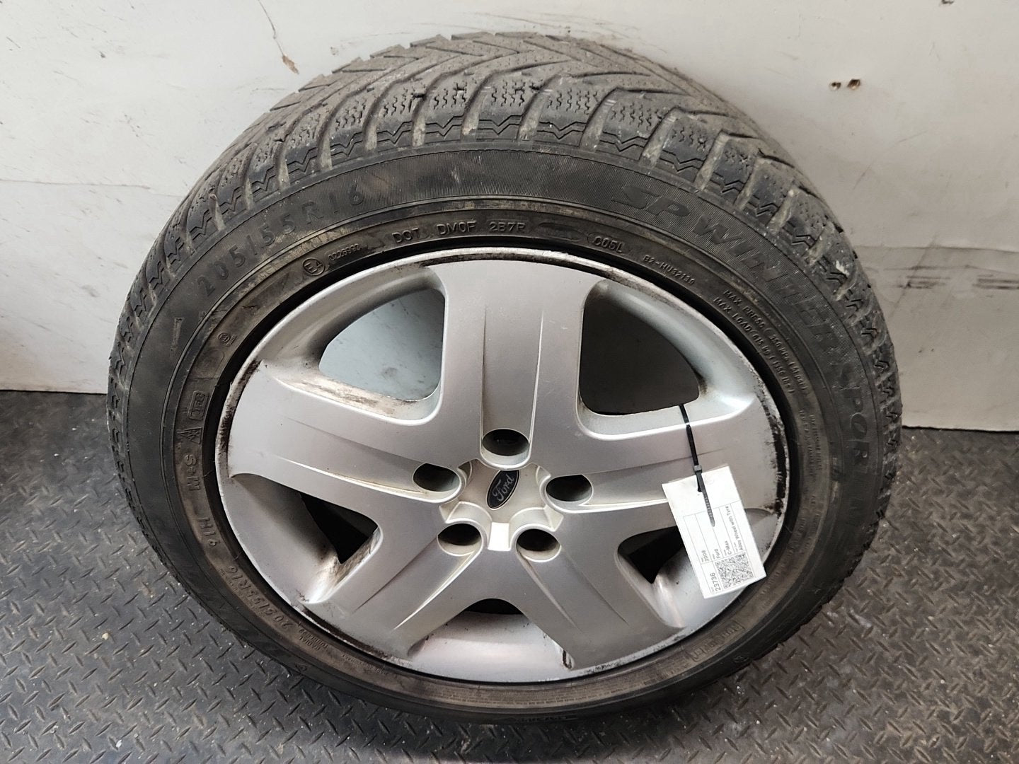 Ford C-Max MK1 FL (C214) MPV 16" Steel Wheel with Tyre 205/55/16 ~3mm