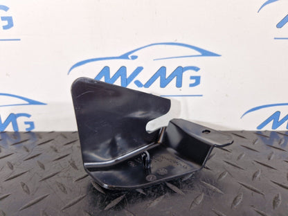19-ON RANGE ROVER EVOQUE L551 TAILGATE CATCH TRIM K8D2402A52AA
