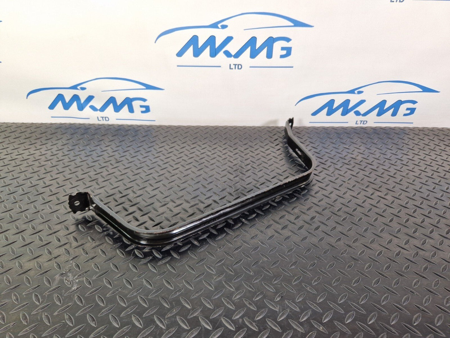 18-ON MERCEDES BENZ A CLASS W177 FUEL TANK HOLDER BRACKET MOUNTING A2474703701