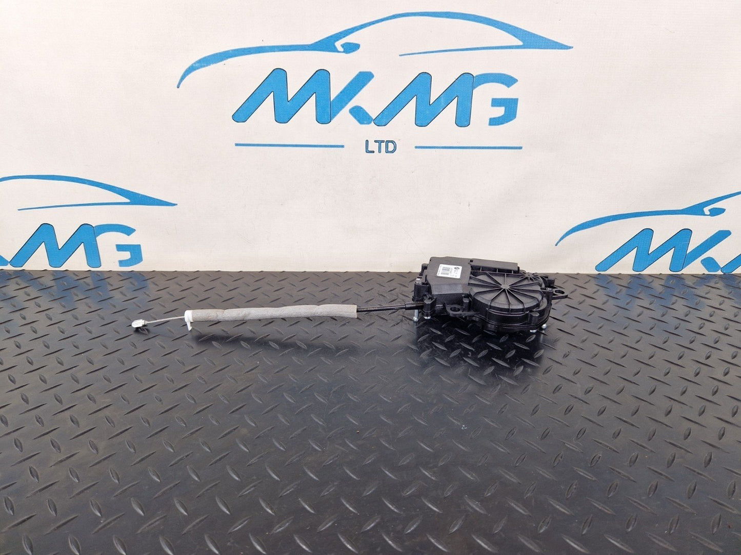 16-22 BMW X1 F48 GENUINE TAILGATE BOOT LID SOFT CLOSE MOTOR 7374006