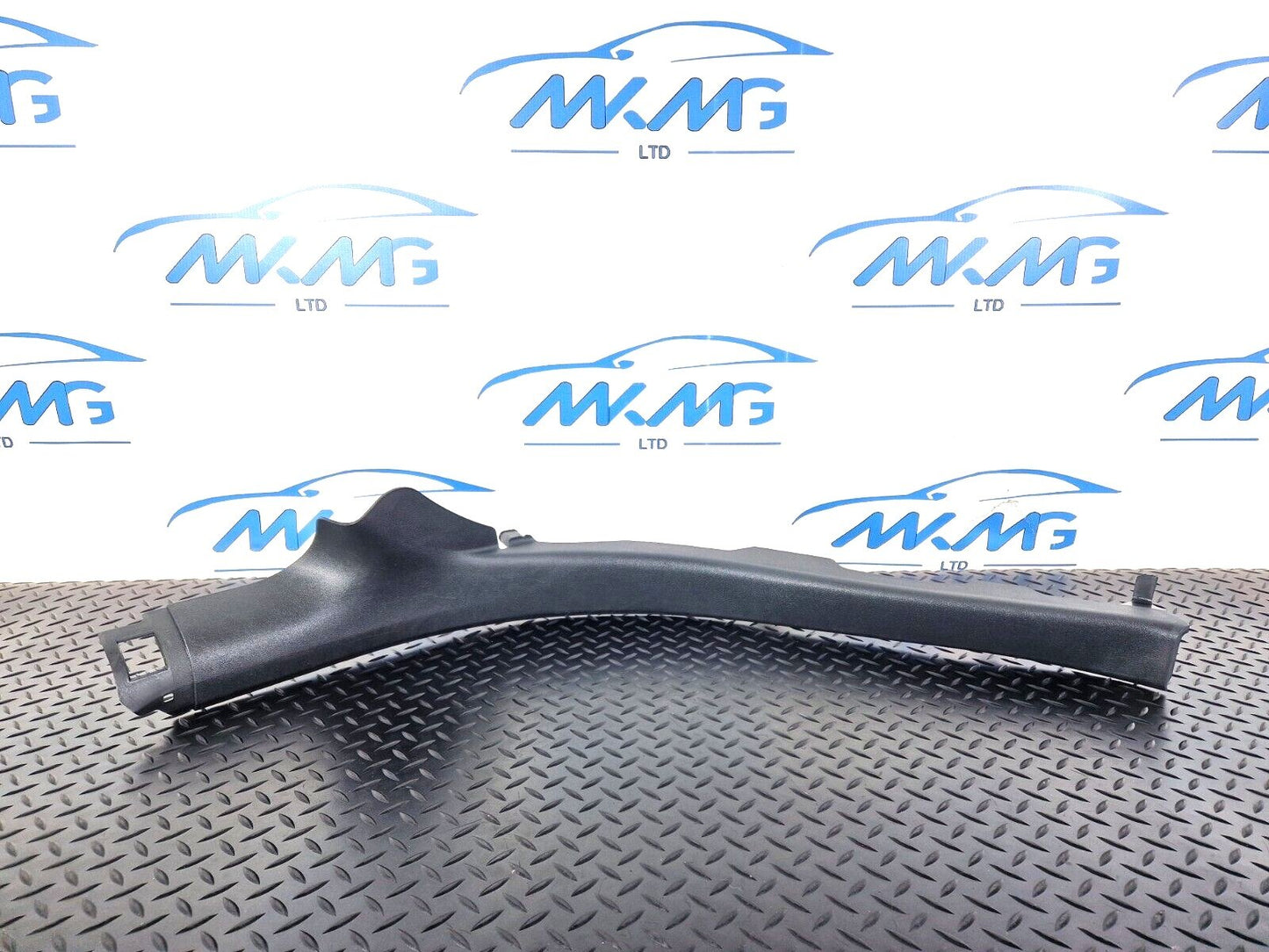 10-18 AUDI A7 4G S-LINE REAR LEFT NSR C PILLAR LOWER SILL TRIM COVER 4G8867767A