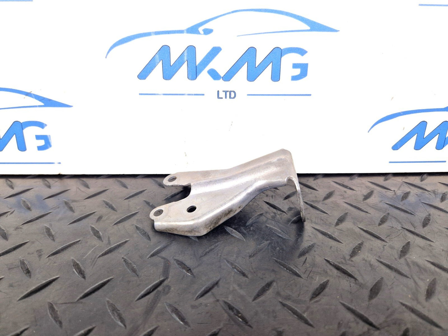 14-21 MERCEDES-BENZ C-CLASS C250D W205 EGR INTAKE BRACKET A6511410369