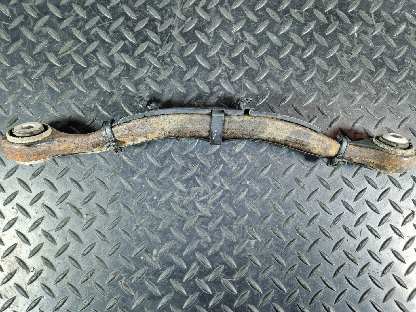16-19 MERCEDES BENZ GLE W166 GENUINE REAR RIGHT CONTROL ARM A1664230823