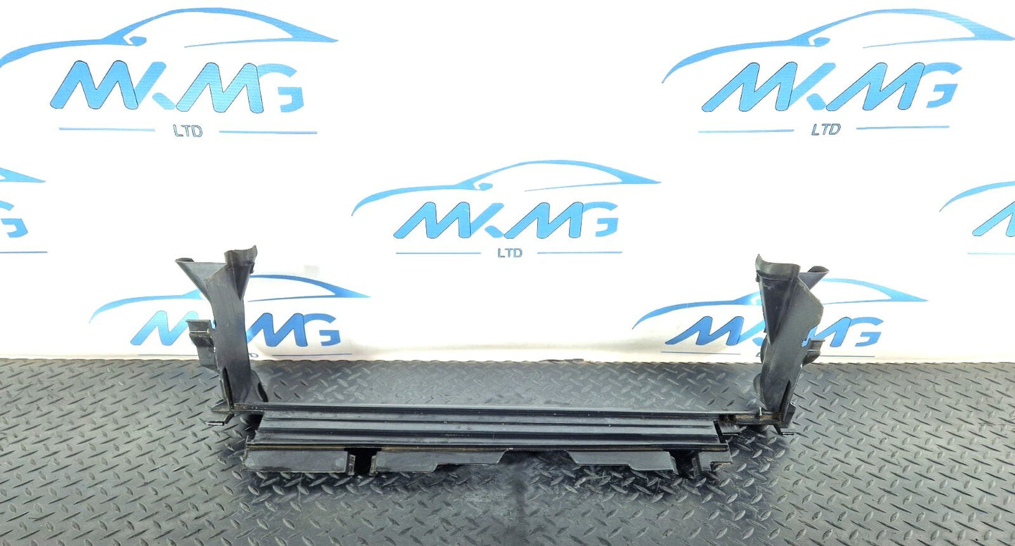 14-21 MERCEDES BENZ W205 GENUINE RADIATOR AID GUIDE TRIM PANEL A2055050330