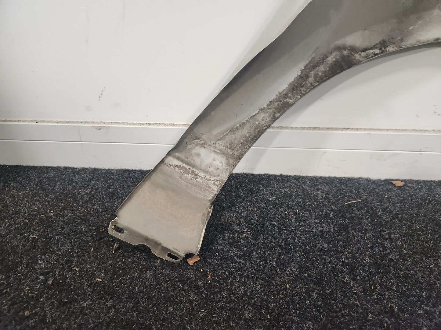 Vauxhall Corsa MK4 Hatchback Front Left Wing Fender Panel in Switchblade Silver