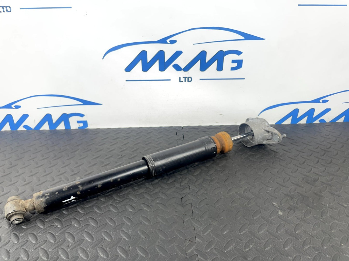 12-18 MERCEDES A B CLA-W176 W246 C117 GENUINE REAR SHOCK ABSORBER A1763201531