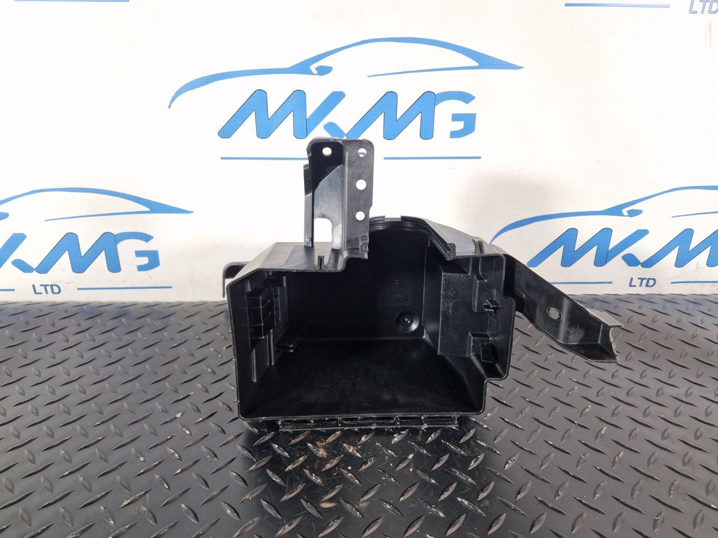 11-19 MERCEDES BENZ ML W166 FRONT FUSE BOX HOUSING LID A1665400182