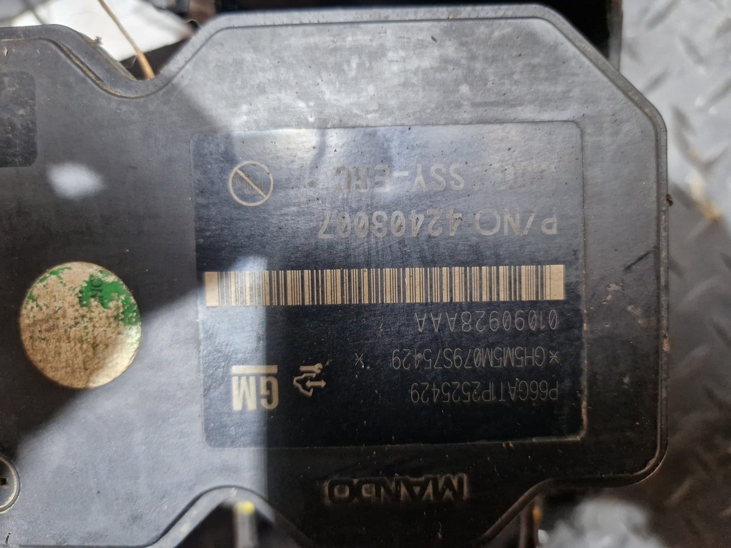 Vauxhall Mokka MK1 (G1U0) SUV Genuine ABS Pump Control Module 42403007