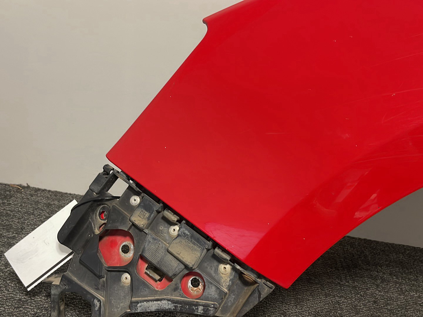 Vauxhall Astra MK6 (J) (A3400) Hatchback Front Left Wing Fender Panel in Red