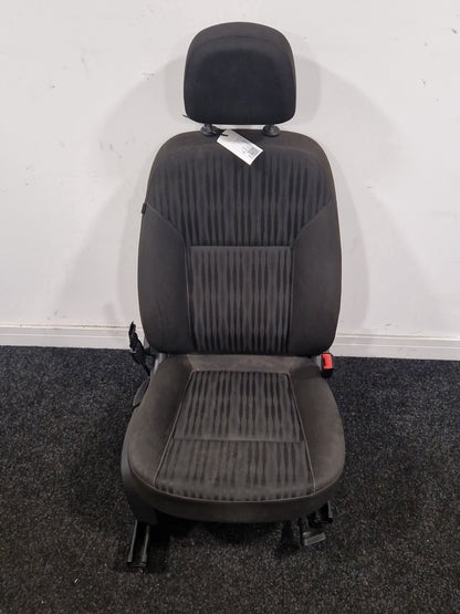 Vauxhall Zafira MK3 (C) (A3470) MPV Genuine Front Right O/S Driver Seat