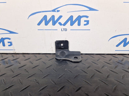 18-ON MERCEDES SPRINTER W907 W910 FRONT RIGHT WING HOLDER BRACKET A9108810800