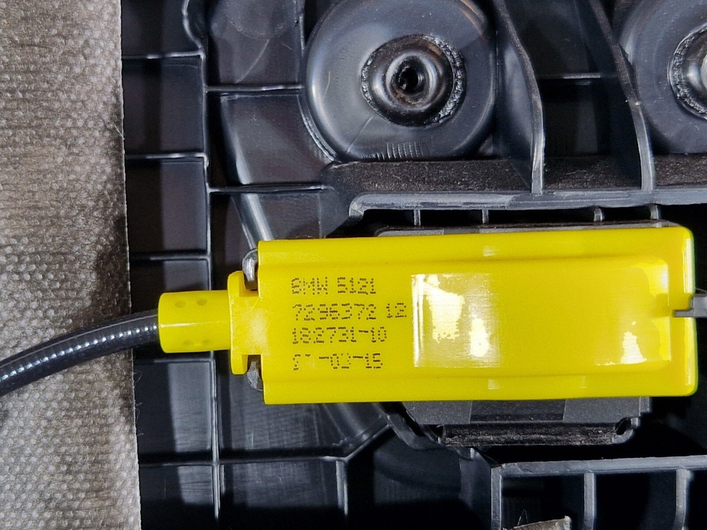14-21 BMW 2 SERIES F45 FRONT RIGHT DRIVER SIDE DOOR CARD PANEL & WINDOW SWITCH