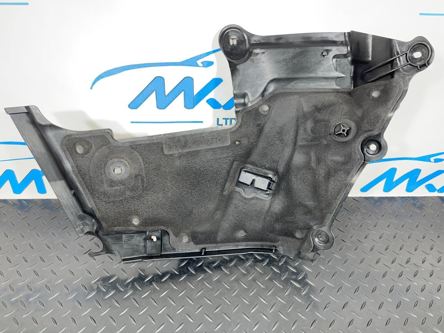 14-21 MERCEDES BENZ C300e W205 GENUINE ENGINE COMPARTMENT PANEL A2056200140